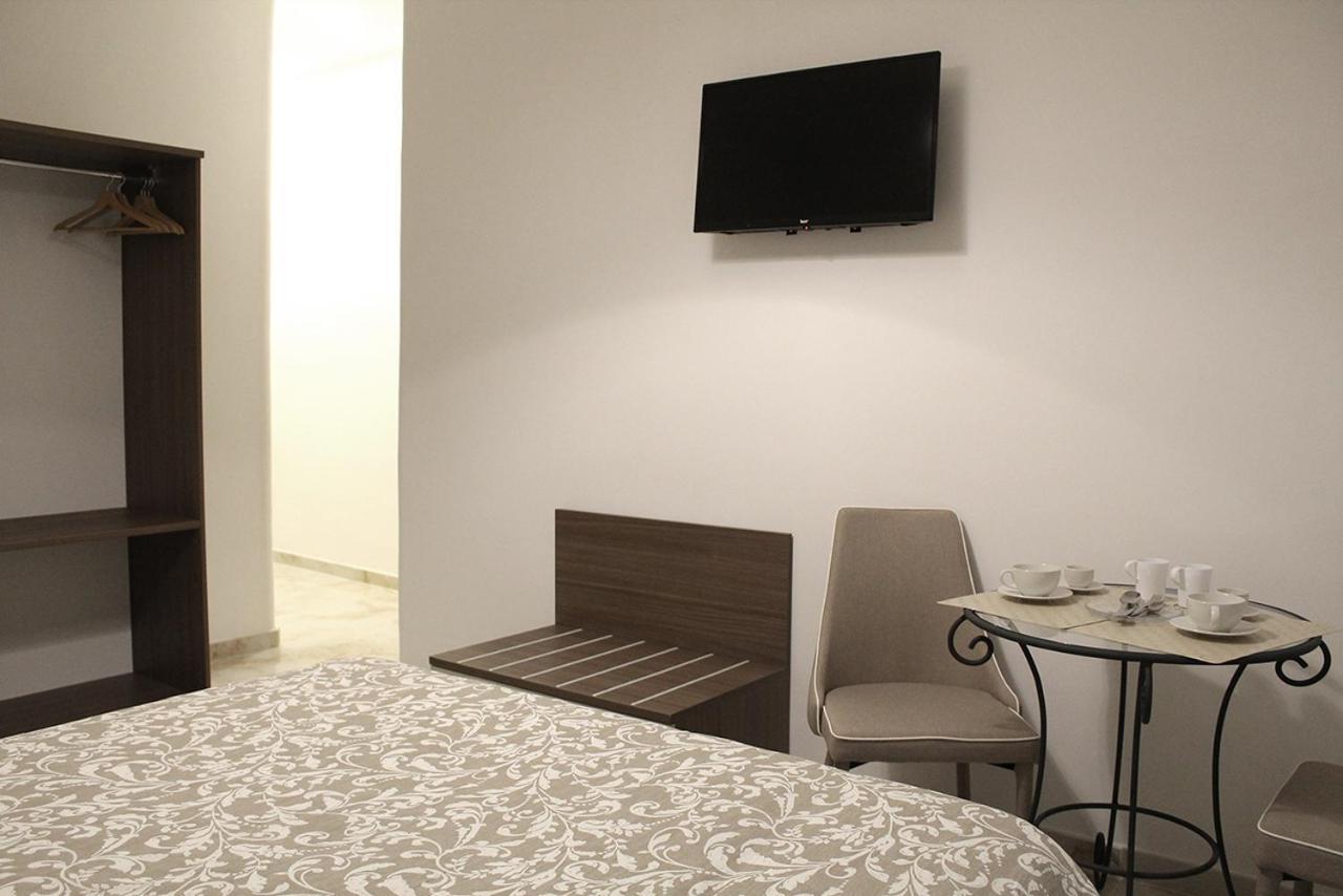 Antonietta De Pace Rooms By Napoli Milionaria B&B Exterior foto